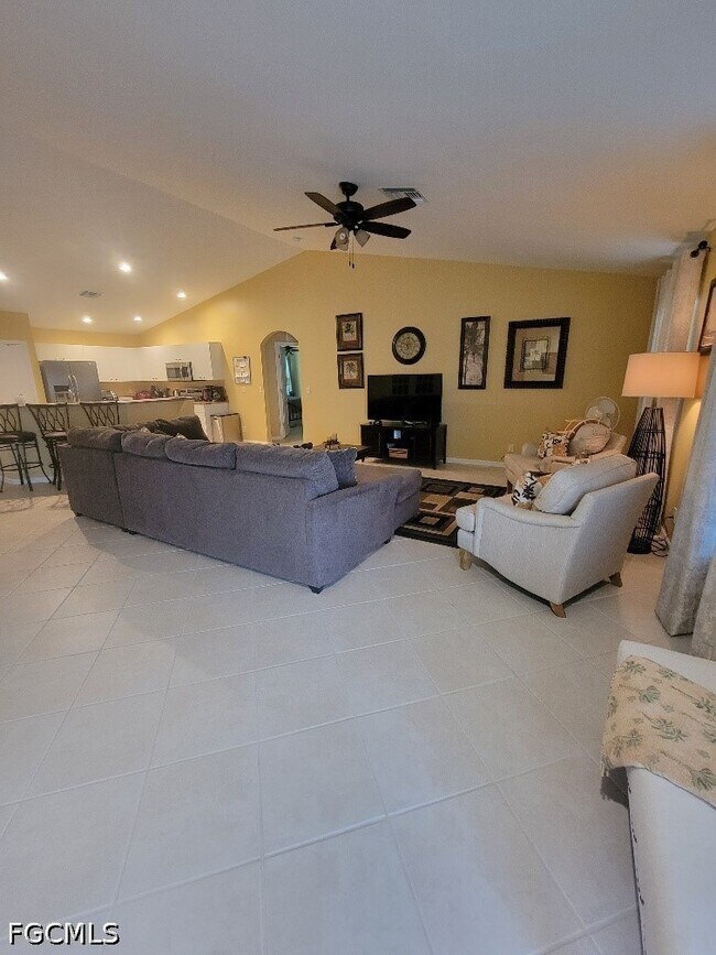 Photo - 4307 12th St W