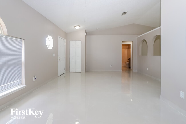 Photo - 1973 SW Bellevue Ave