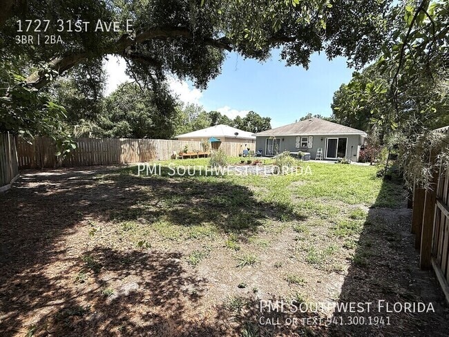 Photo - 1727 31st Ave E