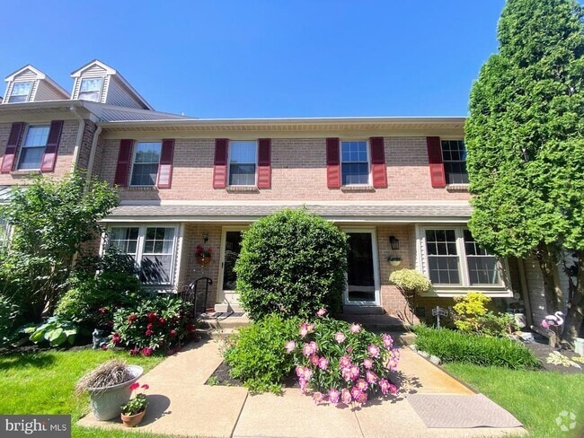 Building Photo - 618 Shropshire Dr Rental