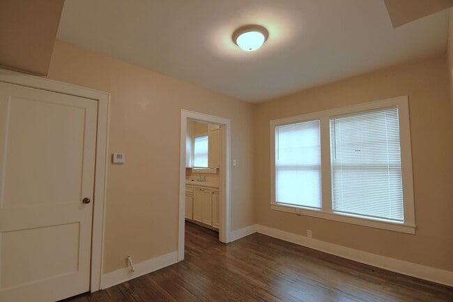 Photo - 502 S Fannin Ave