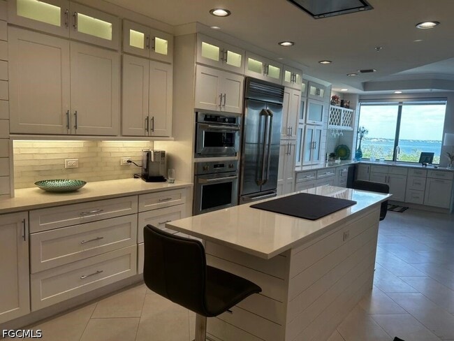 Photo - 11640 Court of Palms Unit 204
