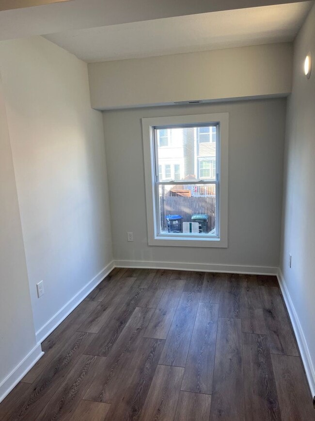 Photo - 4724 3rd Pl NW Unit 1