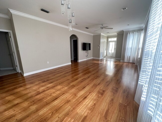 Photo - Beautiful 3 Bedroom Home in Destin. Beachside of Hwy 98!