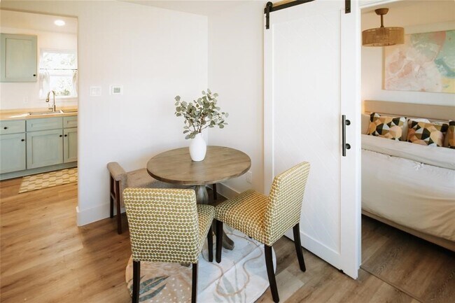 Building Photo - 3812 Fulton St