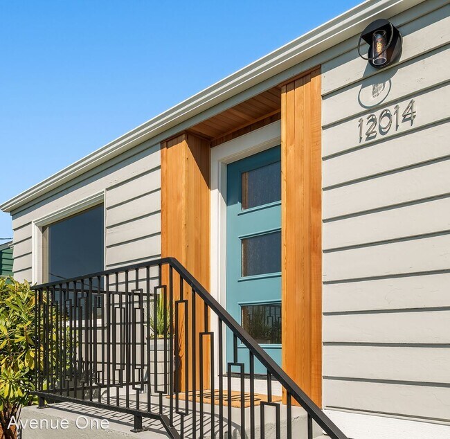 Photo - 4 br, 3 bath House - 12014 Palatine Ave N