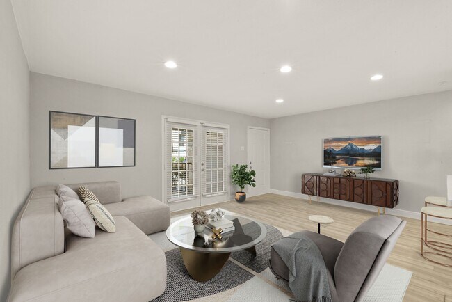 Photo - 12633 Memorial Dr Unit 177