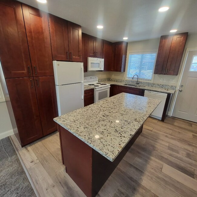 Photo - 4401 S 27th St