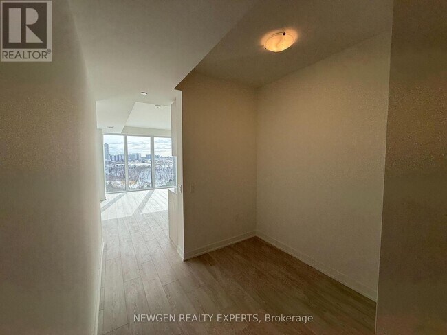 Photo - 1 Quarrington Ln Unité 1203