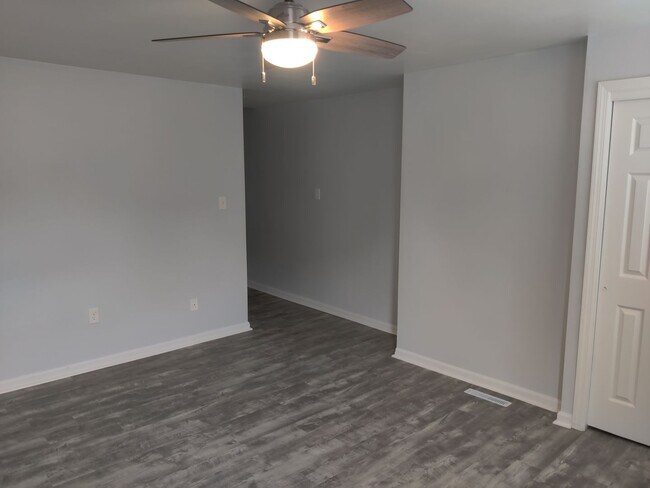 Photo - 4709 Corday Way Unidad Apt #1