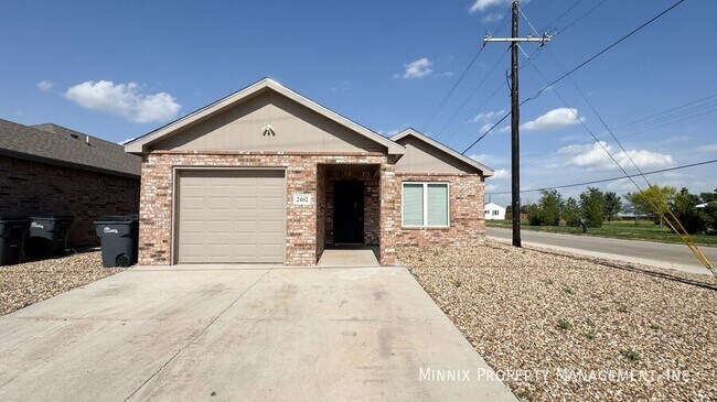 Photo - 2402 N Avenue P