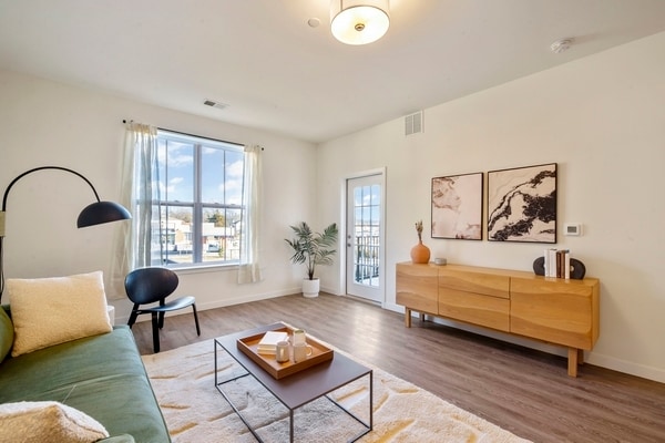 Área de estar - Summerhill Gardens Apartments