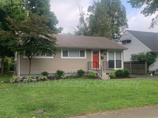 Building Photo - 2611 Gardiner Ln