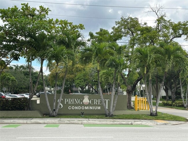 Photo - 4215 N University Dr Unidad 101