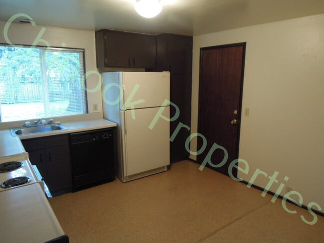 Photo - Charming 4 Bedroom Home in Cal Young Neighborhood