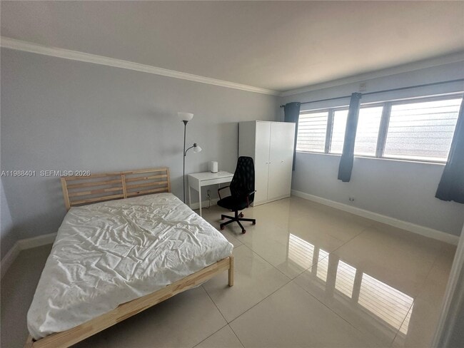 Photo - 1450 NE 170th St Unit 306