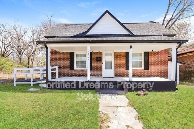 Building Photo - 235 S English St Rental