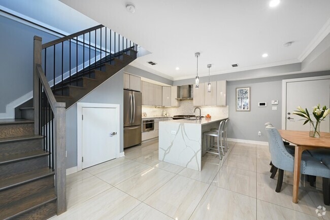 Building Photo - 118 Irving St Unit 1a Rental