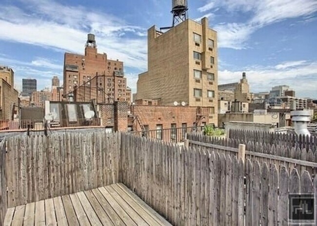 Photo - E 28TH ST. Unit 5B