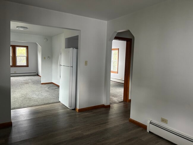 Building Photo - 88 Dana St Unit 88.5