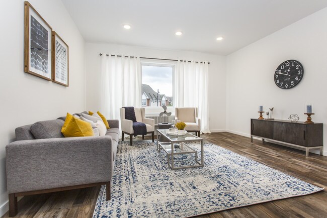 Photo - Lexington at Carteret