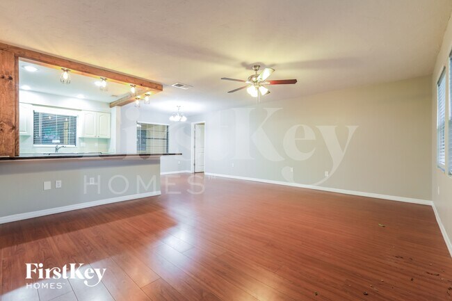 Photo - 8340 Brandeis Cir W