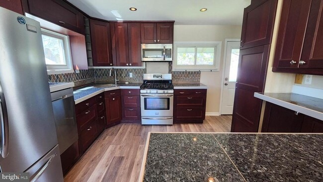 Photo - 213 Overbrook Ave