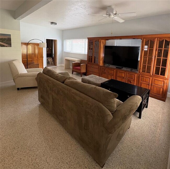 Photo - 1339 Royal Palm Dr S