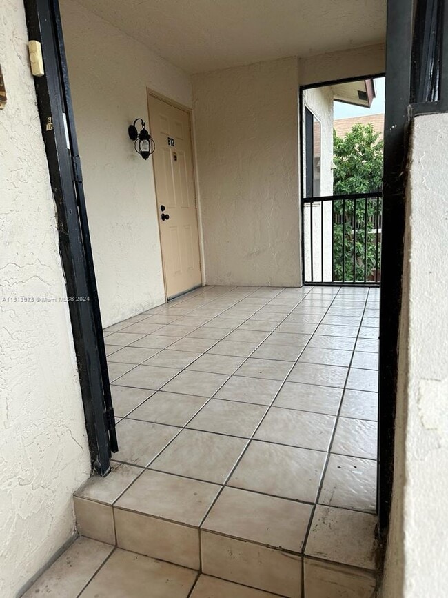 Photo - 7911 Southgate Blvd Unit B12