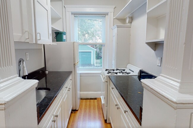 Photo - 11 Gray St Unit 1