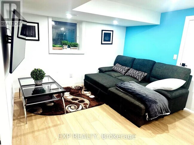 Photo - 1255 Emma Chase Dr