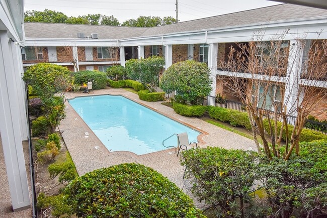 Photo - 5343 Richmond Ave. Unit 17