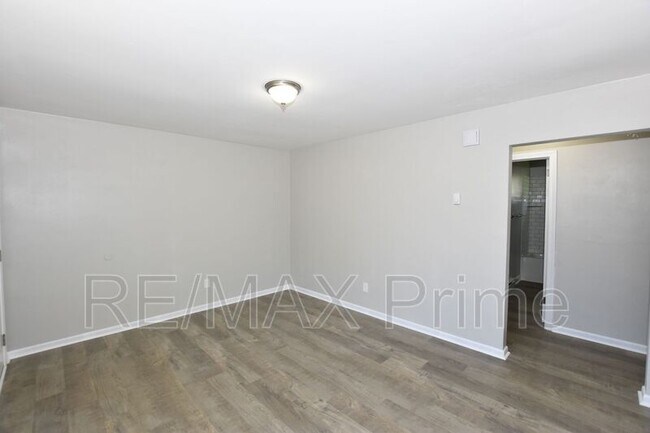 7923 Thompson Rd Unit #A - Condo for Rent in Norfolk, VA | ForRent.com