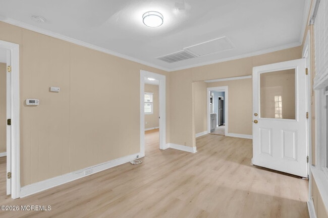 Photo - 1800-1802 Pine Terrace
