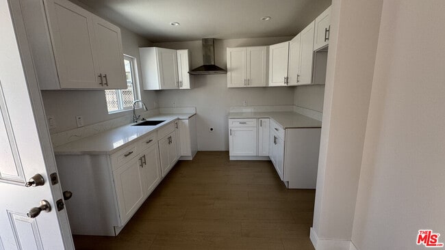 Photo - 806 N Grandee Ave