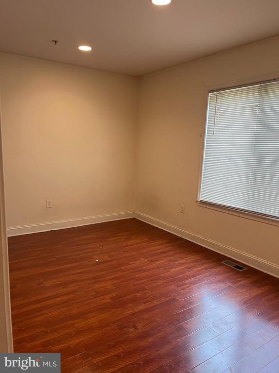 Photo - 1933 Cecil B. Moore Ave Unit 3R