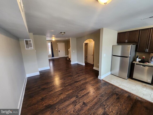 Photo - 3316 Ramona Ave Townhome
