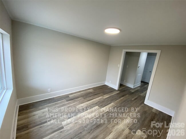 Photo - 1830 Hollywood Dr