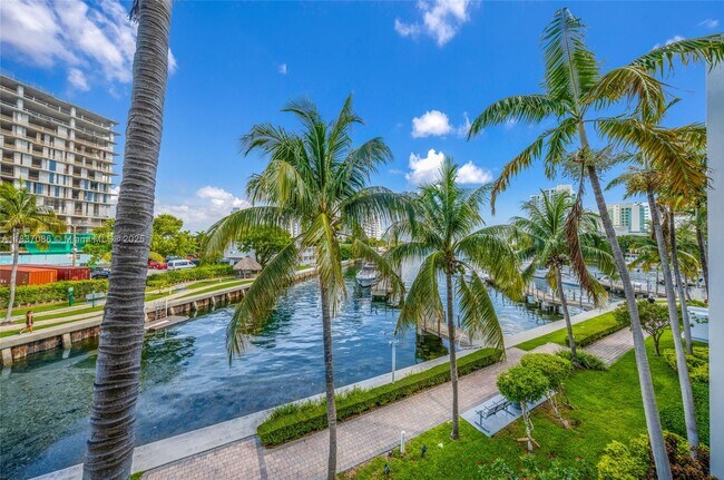 Photo - 7914 Harbor Island Dr Unit 203