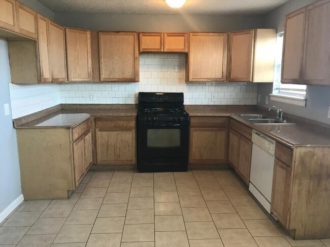 Photo - 4516 Marshall St