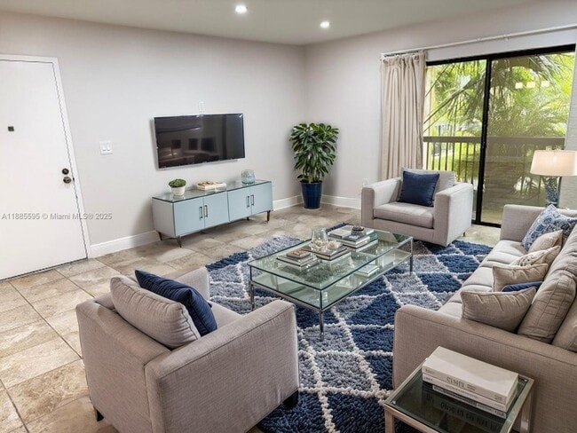 Building Photo - 7915 SW 86th St Unit 705