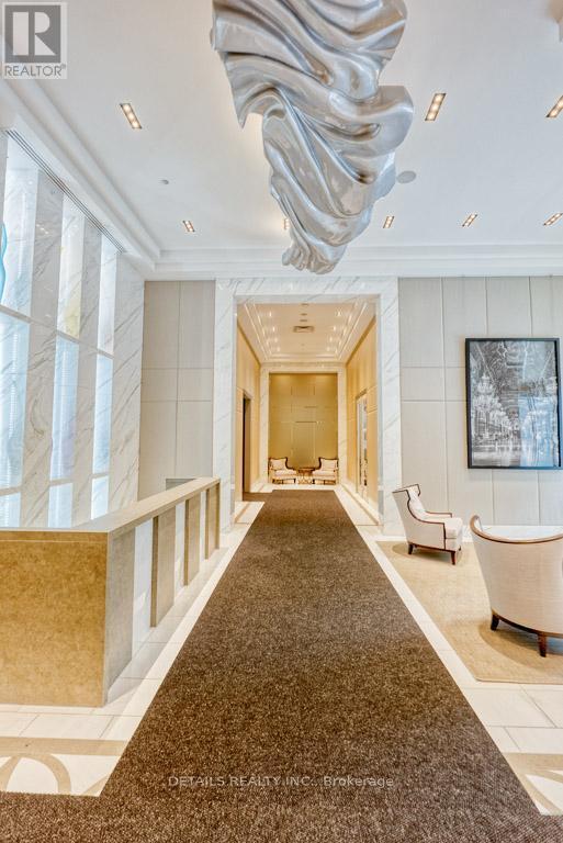 Photo - 111 Champagne Ave S Unité 1901