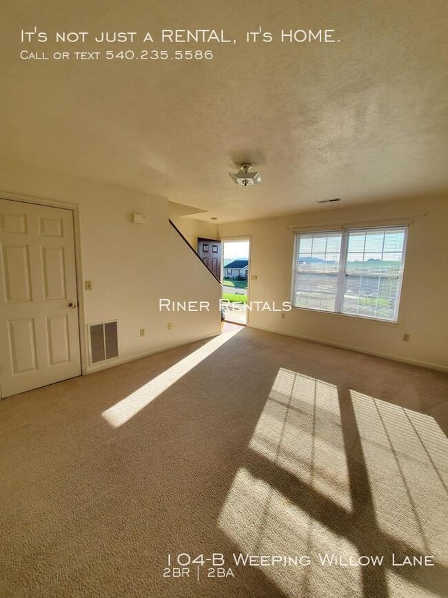 Photo - 104-B Weeping Willow Lane-