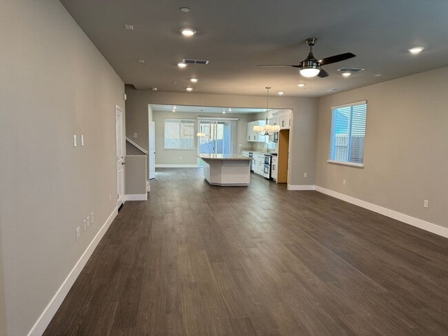 Photo - Recently Built Modern 4BD/2.5BA Single Family Home in Desirable Whitney Ranch Community!