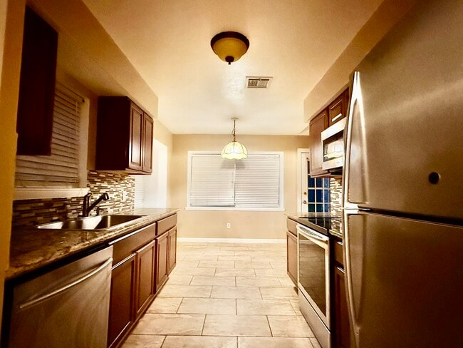 Photo - 9610 Crail Dr