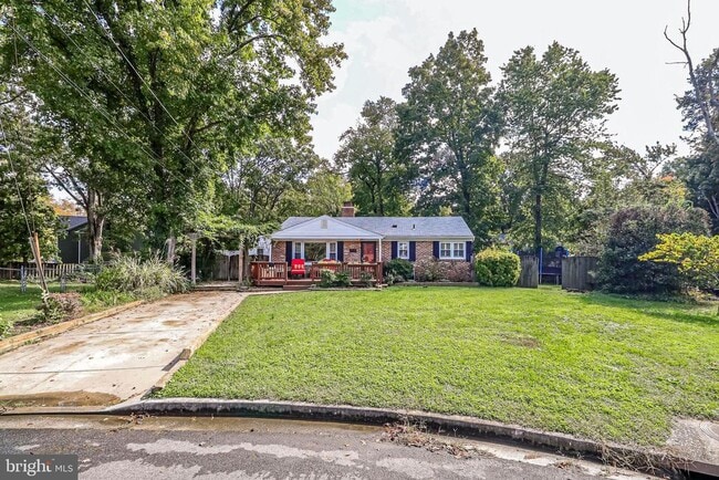 Photo - 8113 Carlyle Pl
