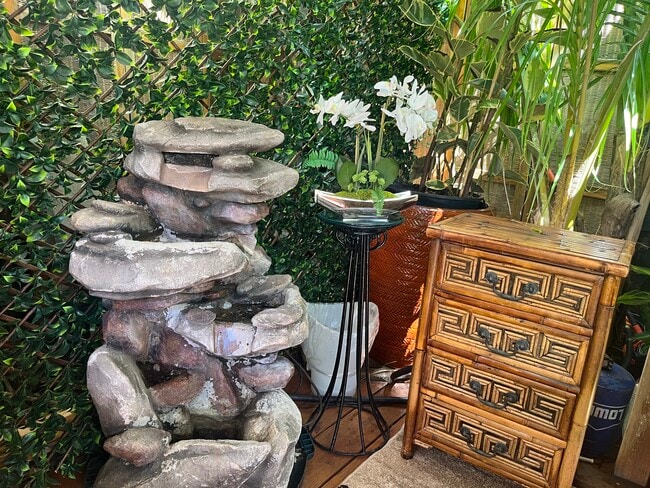 4462 Sierra Dr Unit Tropical Living Room