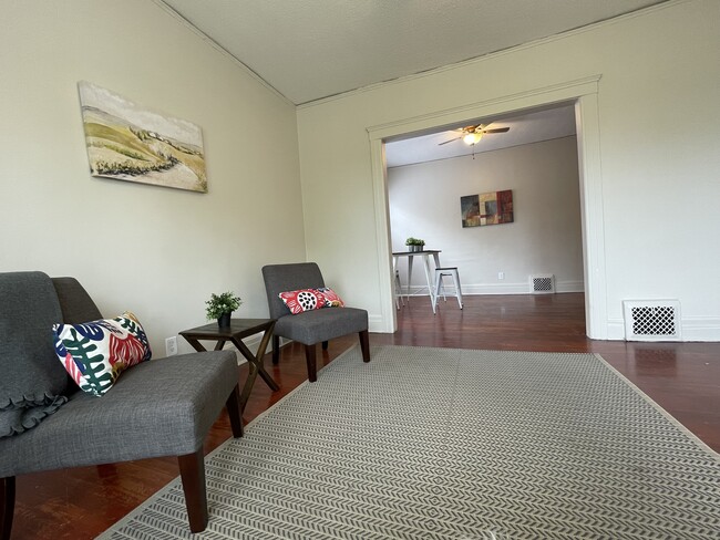 Photo - 1143 W Euclid St Apartments Unit 2