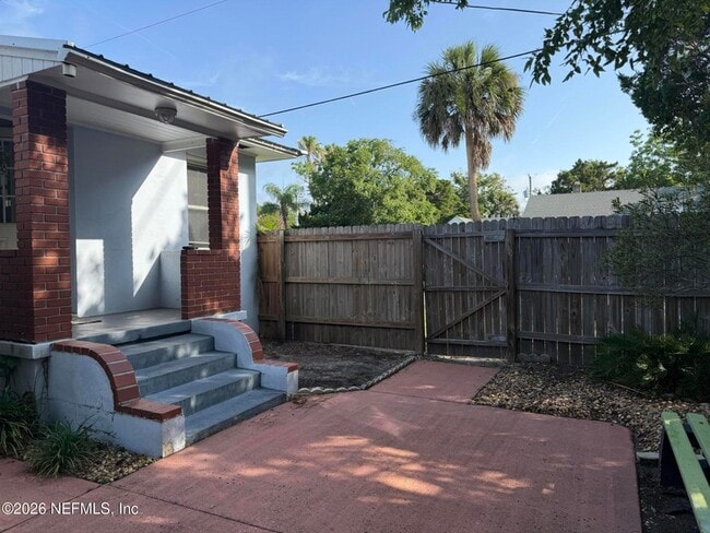 Photo - 301 Flagler Blvd