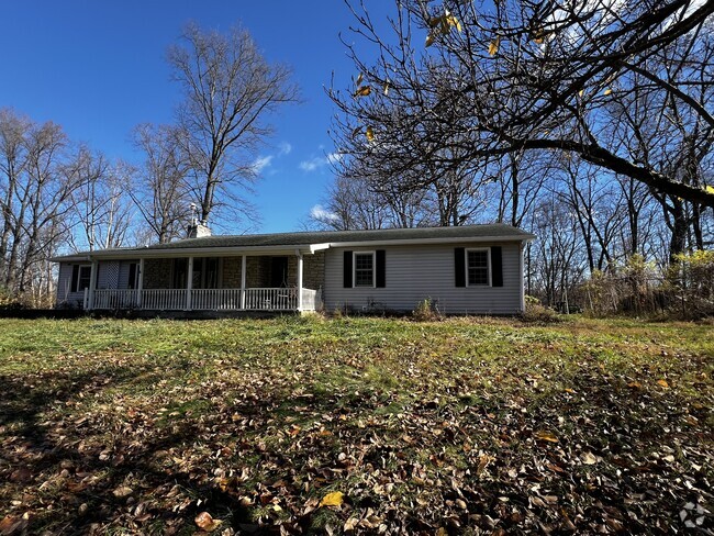 Building Photo - 2515 Little Hurricane Rd Rental